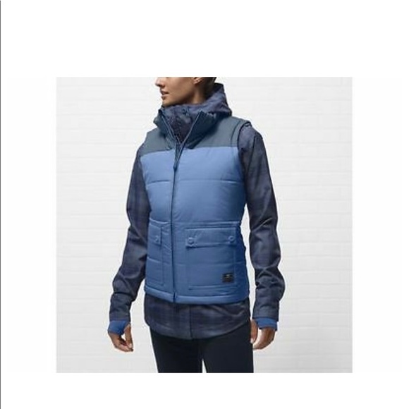 Nike Puffer Vest Action Bellevue Jacket coat ZipUp - Picture 2 of 12